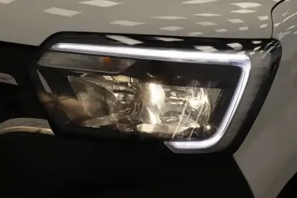 Photo 73 Renault Master  FGN TRAC F3500 L3H3 BLUE DCI 135