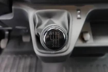 Photo 74 Renault Master  FGN TRAC F3500 L3H3 BLUE DCI 135