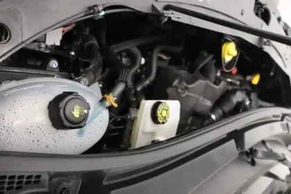 Photo 92 Renault Master  FGN TRAC F3500 L3H3 BLUE DCI 135