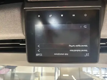 Photo 31 Renault Clio  E-Tech full hybrid 145