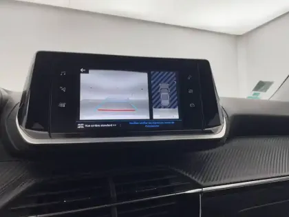 Photo 25 Peugeot 2008  PureTech 100 S&S BVM6