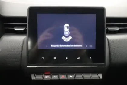 Photo 18 Renault Clio Gén. V (BJA) Ph1 Business 5