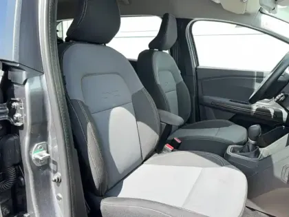 Photo 20 Dacia Jogger  Hybrid 140 7 places GSR2