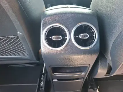 Photo 33 Mercedes GLA  200 d 8G-DCT