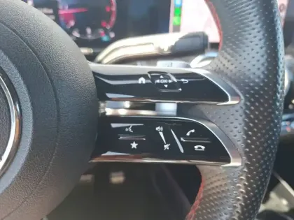 Photo 7 Mercedes GLA  200 d 8G-DCT