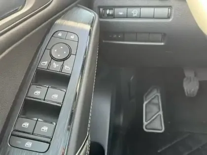 Photo 38 Nissan Qashqai  Mild Hybrid 140 ch