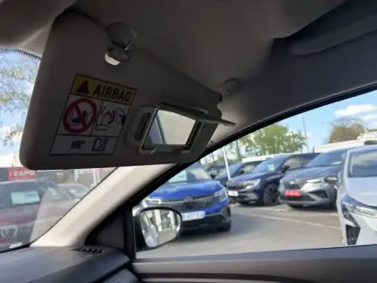 Photo 35 Dacia Jogger  Hybrid 140 5 places GSR2