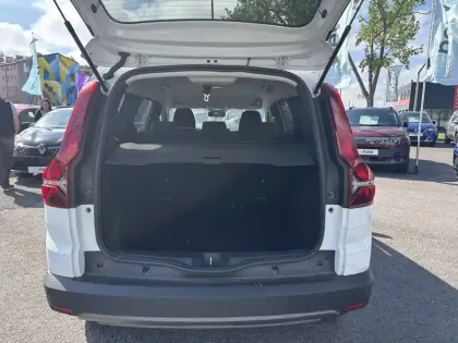 Photo 17 Dacia Jogger  Hybrid 140 5 places GSR2