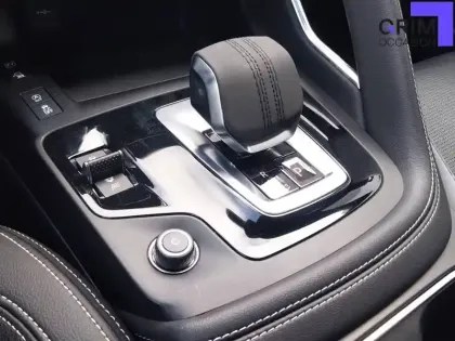 Photo 9 Jaguar E-Pace Gén. I (X540) Ph2 Evo R-Dynamic SE 5