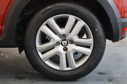 Photo 8 Dacia Sandero Gén. II (B52) Ph2 NG Stepway 5