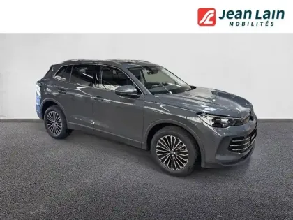 Photo 20 Volkswagen Tiguan  1.5 eTSI 150ch DSG7