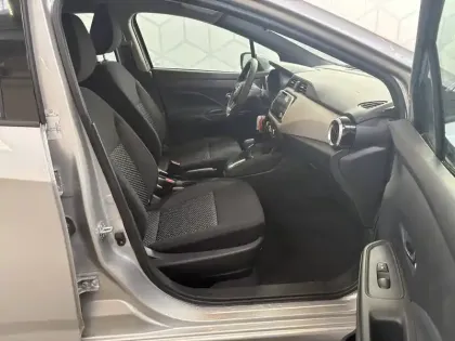 Photo 8 Nissan Micra  IG-T 92 Xtronic