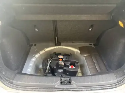 Photo 29 Nissan Micra  IG-T 92 Xtronic