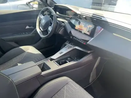Photo 8 Peugeot 408  Hybrid 145 e-DCS6