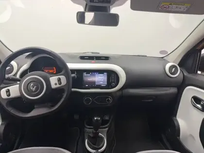 Photo 10 Renault Twingo Gén. III (C07) Ph2 NG Equilibre 5