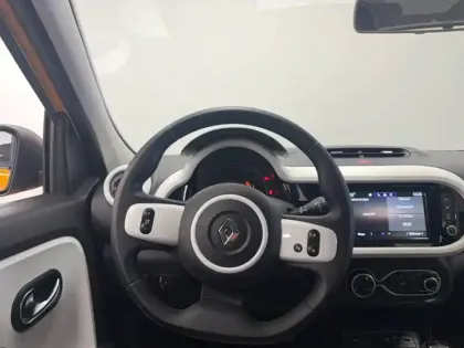 Photo 27 Renault Twingo  III SCe 65