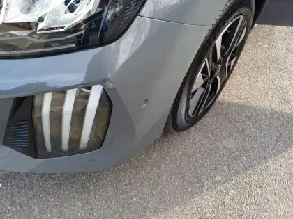 Photo 18 Peugeot 208  Electrique 54 kWh 156ch