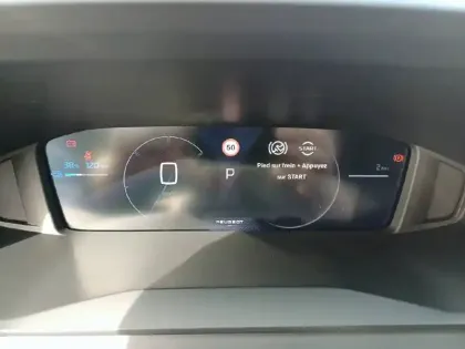 Photo 9 Peugeot 208  Electrique 54 kWh 156ch