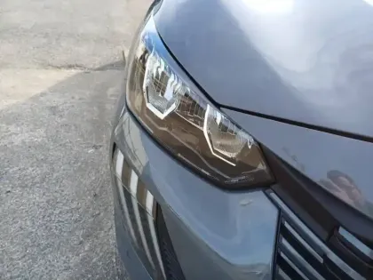 Photo 15 Peugeot 208  Electrique 54 kWh 156ch