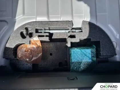 Photo 23 Peugeot 208  Electrique 54 kWh 156ch