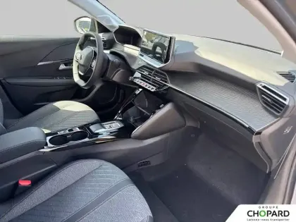 Photo 12 Peugeot 208  Electrique 54 kWh 156ch