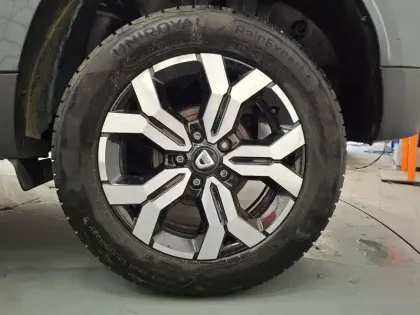 Photo 17 Dacia Duster Gén. II (HJD) Ph2 Prestige + 5