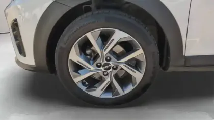 Photo 13 Kia Stonic  1.0 T-GDi 100 ch DCT7