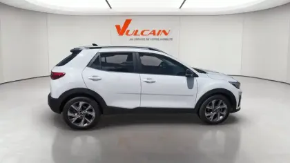 Photo 10 Kia Stonic  1.0 T-GDi 100 ch DCT7