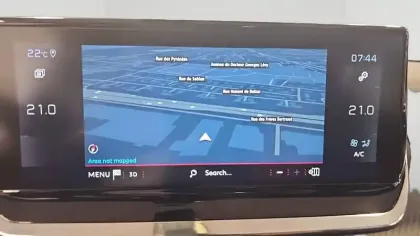 Photo 14 Peugeot 2008  PureTech 155 S&S EAT8