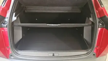 Photo 6 Peugeot 2008  PureTech 155 S&S EAT8