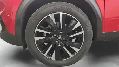 Photo 11 Peugeot 2008  PureTech 155 S&S EAT8