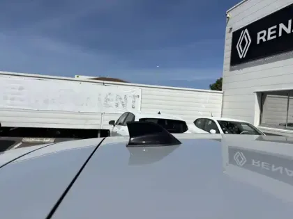 Photo 10 Renault Clio  Eco-G 100 ch GSR2