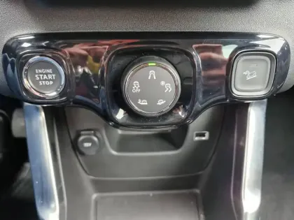 Photo 21 Citroën C3 Aircross  BlueHDi 110 S&S BVM6