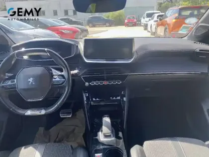 Photo 7 Peugeot 208  Electrique 50 kWh 136ch