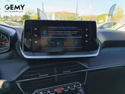 Photo 15 Peugeot 208  PureTech 75 S&S BVM5