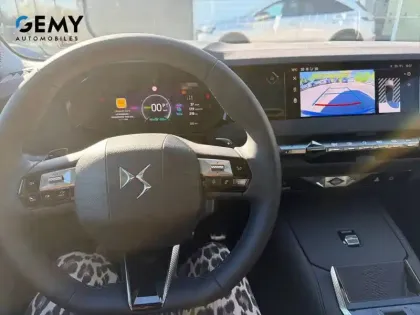 Photo 17 DS DS 4 N°4 E-Tense