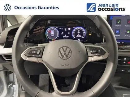 Photo 59 Volkswagen Golf  1.5 eHybrid 204 DSG6