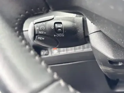 Photo 43 Peugeot 2008  BlueHDi 130 S&S EAT8