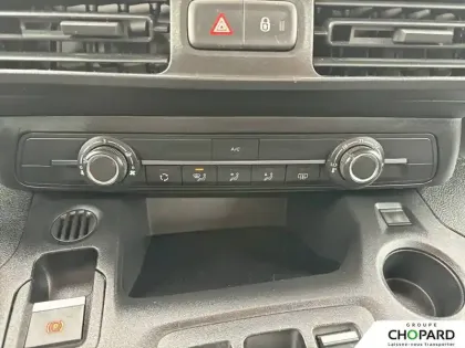 Photo 13 Citroën Berlingo e- Taille M 136 ch 100 kWh Automatique