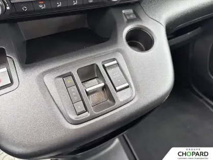 Photo 39 Citroën Berlingo e- Taille M 136 ch 100 kWh Automatique
