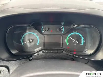 Photo 41 Citroën Berlingo e- Taille M 136 ch 100 kWh Automatique