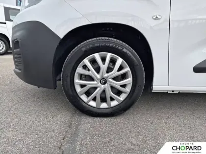 Photo 32 Citroën Berlingo e- Taille M 136 ch 100 kWh Automatique