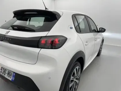 Photo 62 Peugeot 208  ELECTRIQUE 50 KWH 136