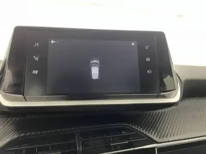 Photo 89 Peugeot 208  ELECTRIQUE 50 KWH 136