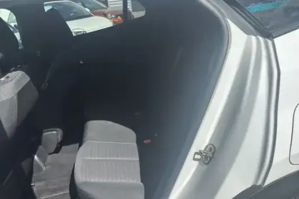 Photo 10 Peugeot 2008 Gén. II Ph1 NG Style 5