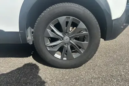 Photo 12 Peugeot 2008 Gén. II Ph1 NG Style 5