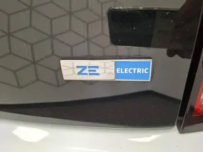 Photo 38 Renault Twingo  III Achat Intégral - 21