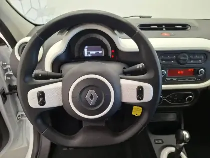 Photo 32 Renault Twingo  III Achat Intégral - 21
