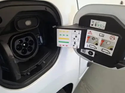 Photo 15 Renault Twingo  III Achat Intégral - 21