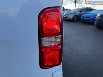 Photo 39 Opel Vivaro  FGN DIESEL 150 CH XL MANUELLE